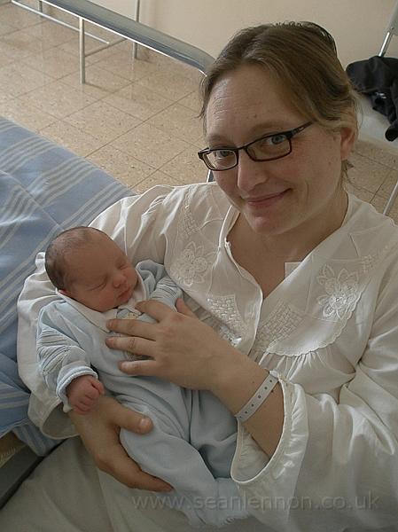 Loris Lennon (16-12-09) 008.jpg - OLYMPUS DIGITAL CAMERA         